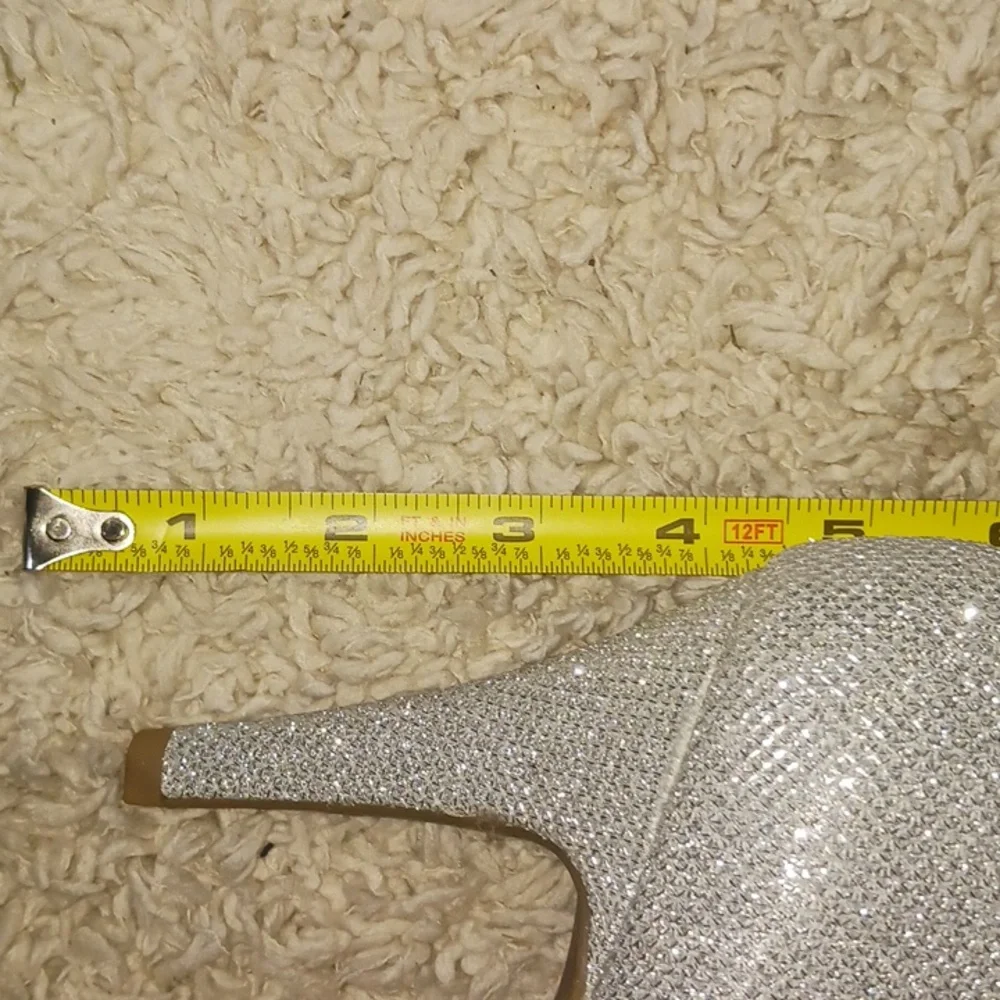 Shoes - Picture 5 of 6